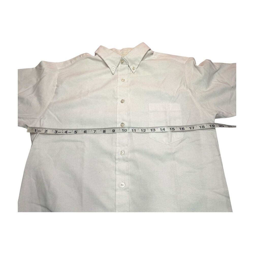 The Disney Store Shirt Men's 10 White Pleated Short Sleeve Collared Button-Down - Picture 4 of 6